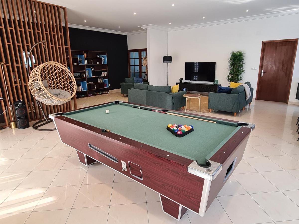 Sompteuse Villa Avec Piscine A 5 Min De La Plage Pointe Noire Ngoại thất bức ảnh